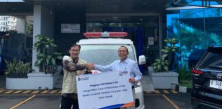 BRI KC Depok Serahkan Ambulance ke Yayasan IMANI Care
