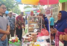 Ketemu Ibu-ibu UMKM Mekarsari, Ketua DPRD Kota Depok Dorong Manfaatkan APBD untuk Ekonomi Lokal