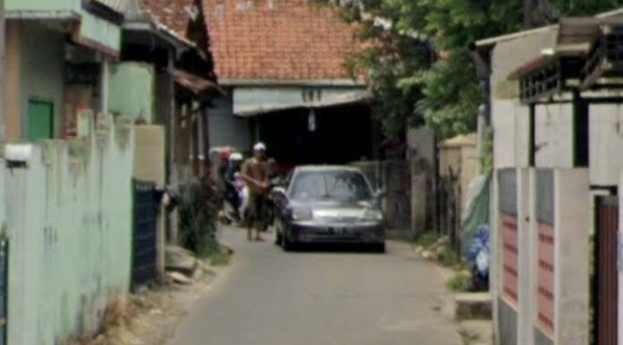 Gegara Anggaran Pelebaran Jalan H. Muhidin Cipayung Hilang, Mobilitas Warga Terhambat