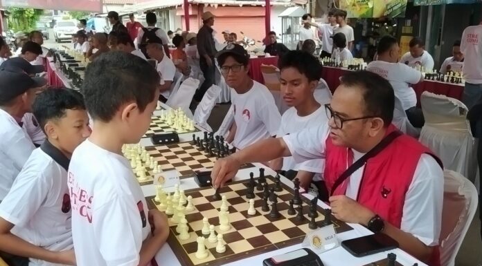 Cari Bibit Unggul, Fransiskus Samosir Dorong Turnamen Catur Junior Rutin di Depok
