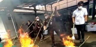 Kejari Depok Musnahkan Belasan Ribu Barbuk, Pil Ekstasi Rajanya