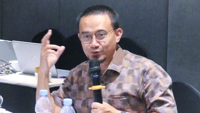 Adef Ajarin Pemkot Depok Aktifkan Kembali UHC, Tergantung Kepedulian Walikota pada Kesehatan Warga
