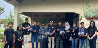 Komitmen Bantu Masyarakat, BRI BO Tambun Bagikan Paket Sembako untuk Korban Banjir Cabangbungin