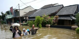 Hujan Deras Lumpuhkan Tangsel: 11 Wilayah Kebanjiran, 9 Titik Dilanda Longsor