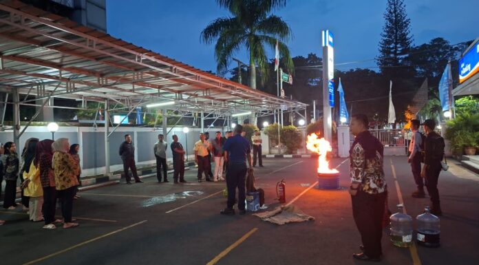 Tanggulangi Bahaya Kebakaran, BRI Depok Gandeng Damkar Kabupaten Bogor