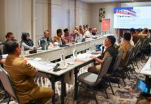 Komisi C DPRD Depok Cecar Disdik Soal Siswa SMPN 3 Belajar di Lantai Sampai Berbulan-bulan